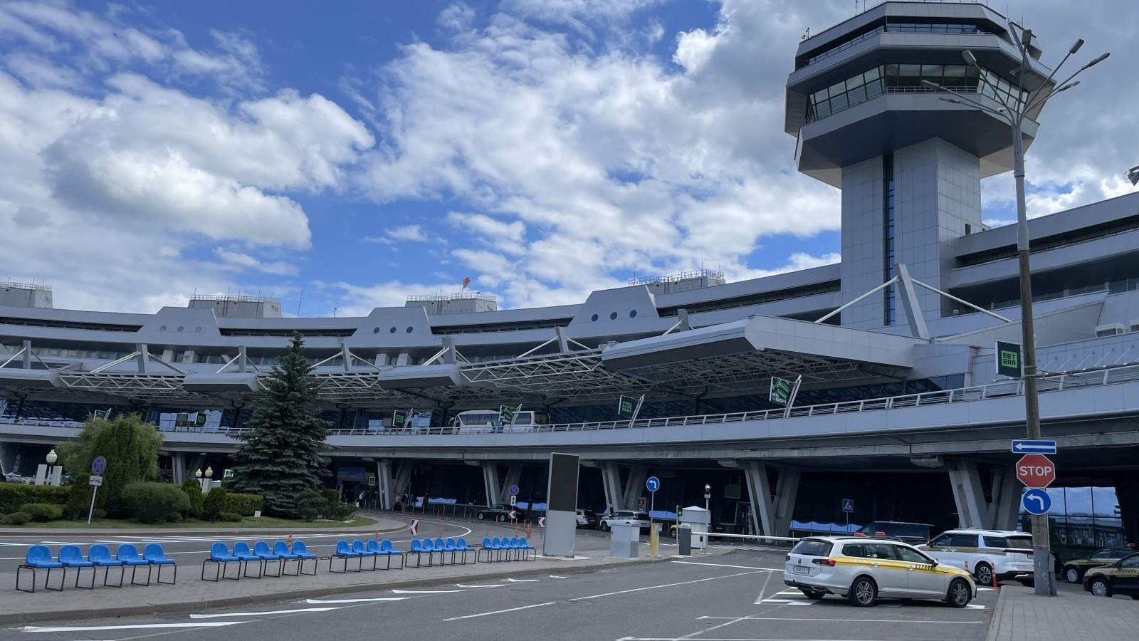 В аэропорту Минск с 20 октября полностью закроют подъездную эстакаду