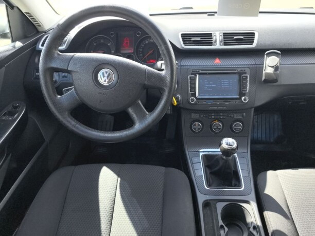 Продажа Volkswagen Passat B6, 2006 г. в Слуцке Слуцк - изображение 8