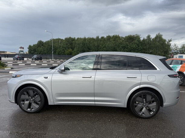 Продажа Li Auto L7 I · 2-й рестайлинг, 2025 г. в Гомеле Гомель - изображение 5
