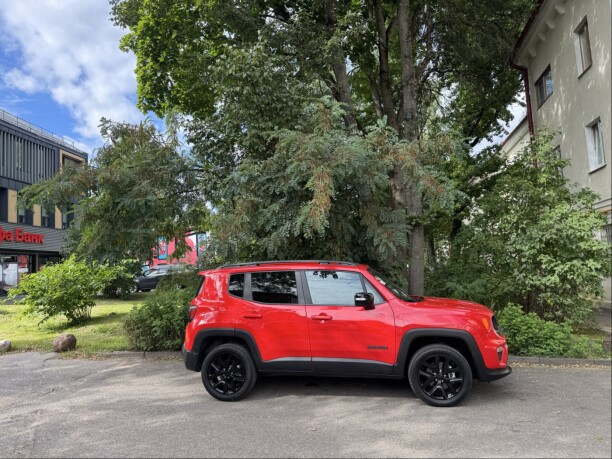 Продажа Jeep Renegade I · Рестайлинг, 2023 г. в Витебске Витебск - изображение 2