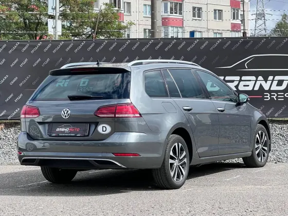 Продажа Volkswagen Golf VII Рестайлинг, 2019г., Брест Брест