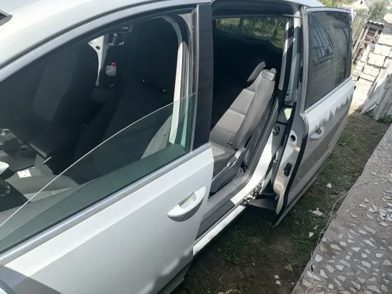 Продажа Volkswagen Sharan II, 2010г., Гродно Гродно