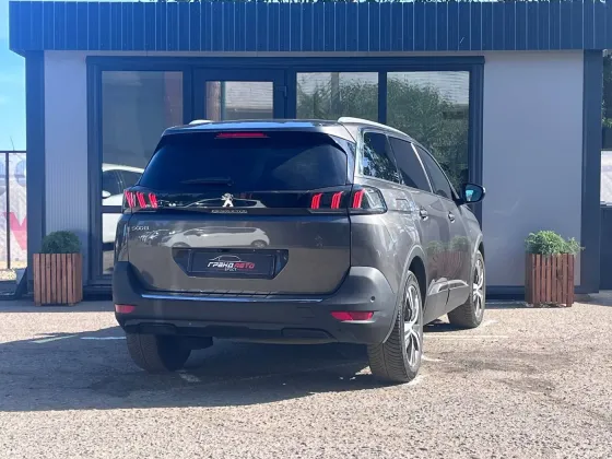 Продажа Peugeot 5008 II Рестайлинг, 2021г., Кобрин Кобрин