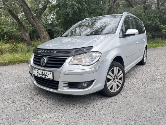 Продажа Volkswagen Touran I Рестайлинг, 2008г., Брест Брест