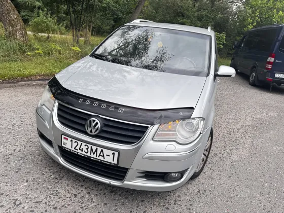 Продажа Volkswagen Touran I Рестайлинг, 2008г., Брест Брест