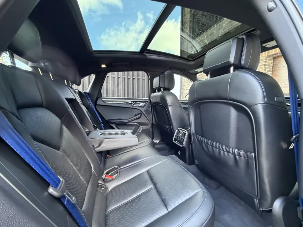 Продажа Porsche Macan I Рестайлинг 2, 2023г., Минск Минск - изображение 16