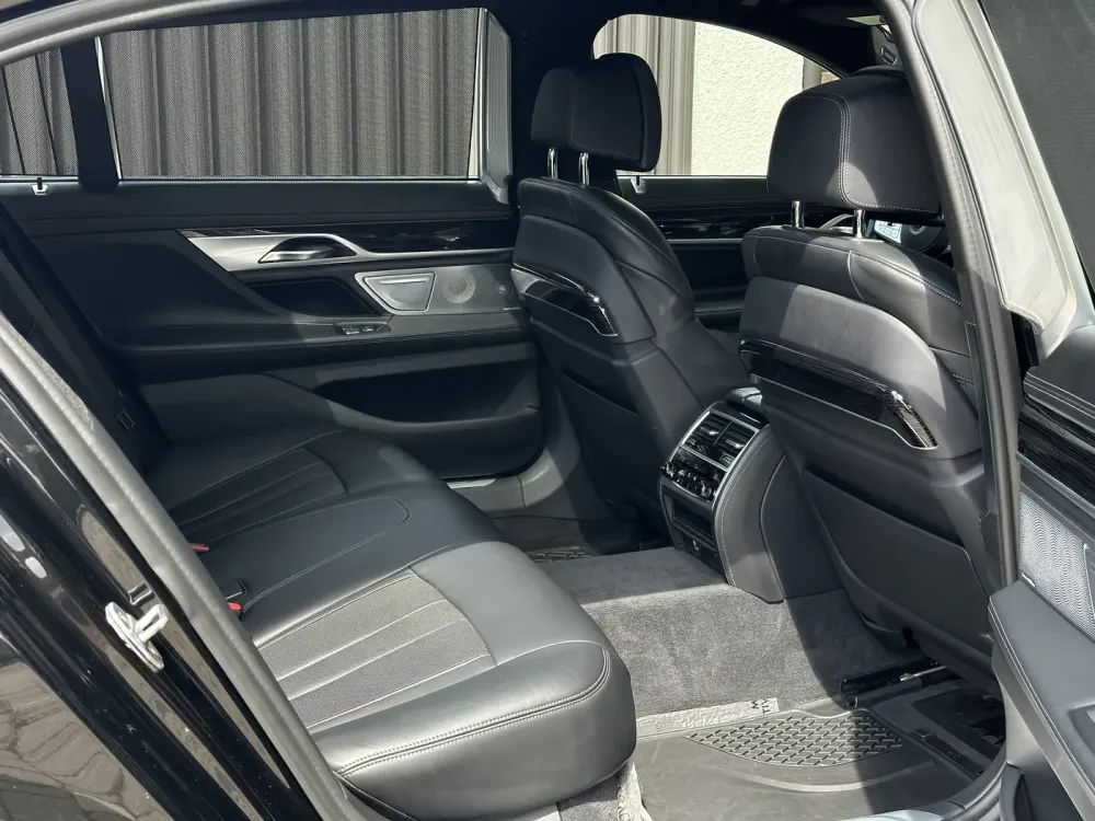 Продажа BMW 7 series VI (G11/G12) Рестайлинг, 2019г., Минск Минск - изображение 16
