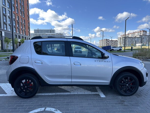 Продажа Renault Sandero Stepway II, 2017 г. в Минске Минск - изображение 7