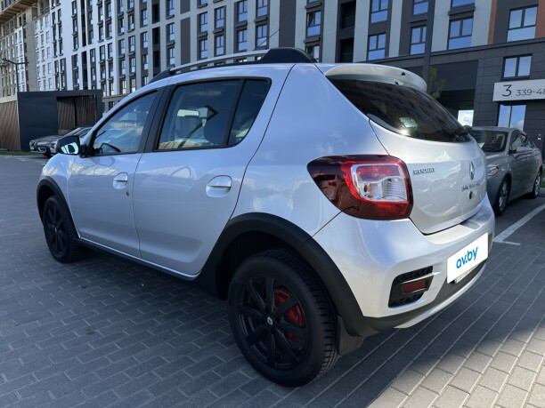Продажа Renault Sandero Stepway II, 2017 г. в Минске Минск - изображение 8