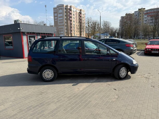 Продажа Volkswagen Sharan I · Рестайлинг, 7 мест, 2001 г. в Солигорске Солигорск - изображение 3