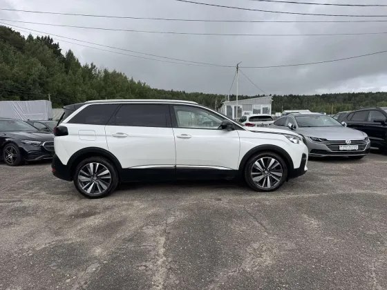Продажа Peugeot 5008 II, 2017г., Минск Минск
