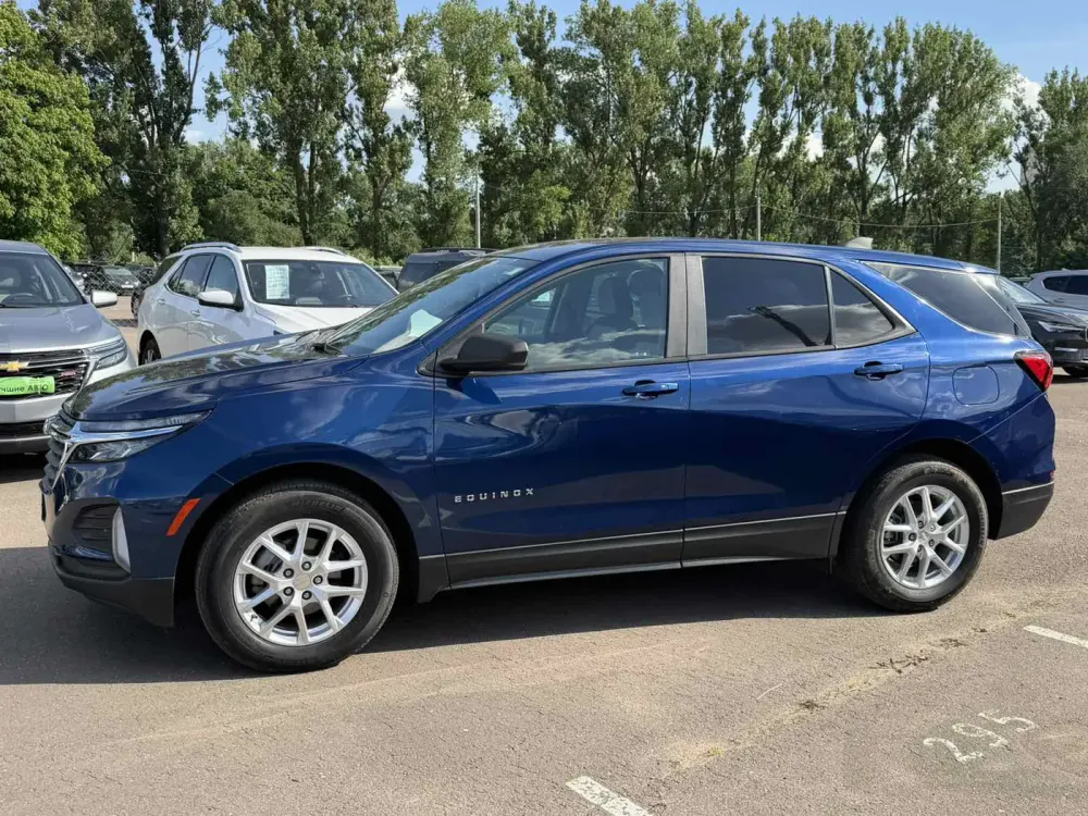 Продажа Chevrolet Equinox III Рестайлинг, 2022г., Минск Минск - изображение 3