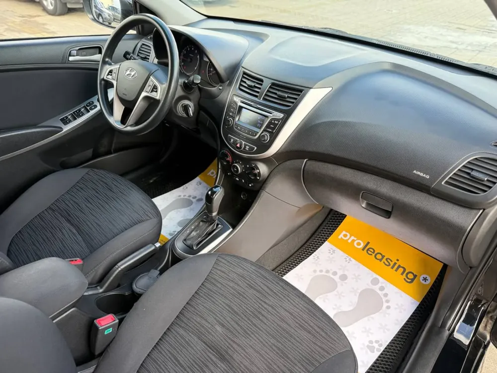 Продажа Hyundai Solaris I Рестайлинг, 2014г., Минск Минск - изображение 13