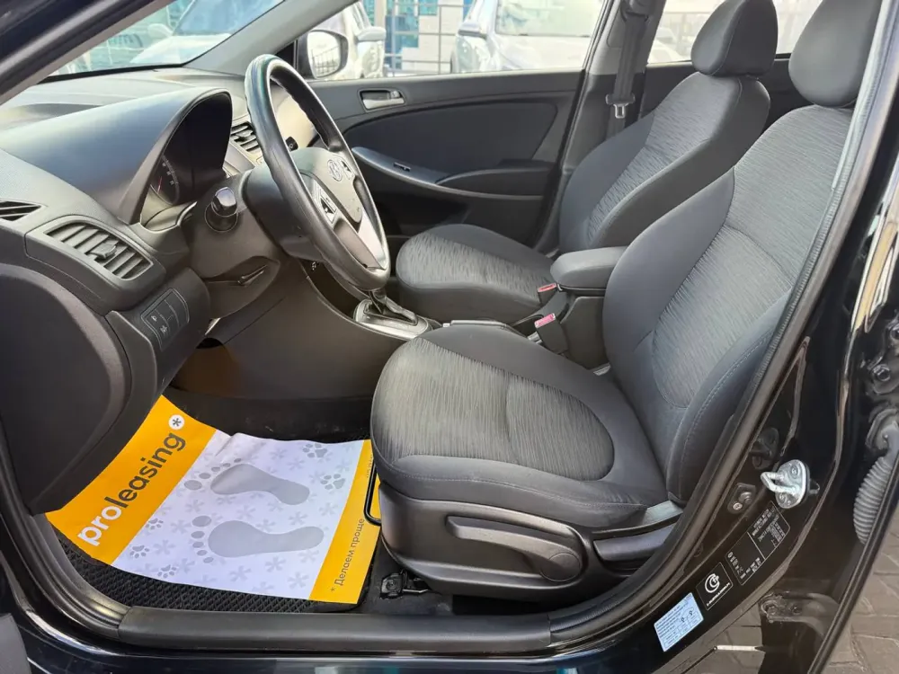 Продажа Hyundai Solaris I Рестайлинг, 2014г., Минск Минск - изображение 15