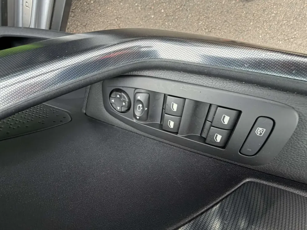 Продажа Peugeot 2008 I, 2016г., Минск Минск - изображение 13