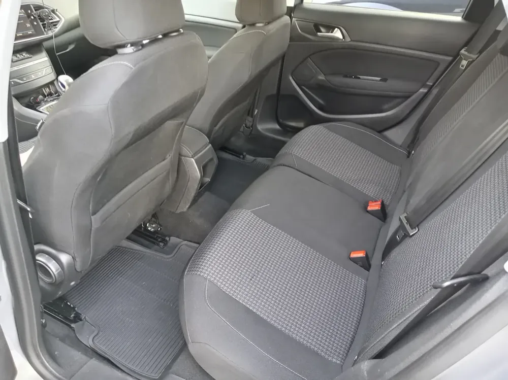 Продажа Peugeot 308 II Рестайлинг, 2018г., Минск Минск - изображение 4