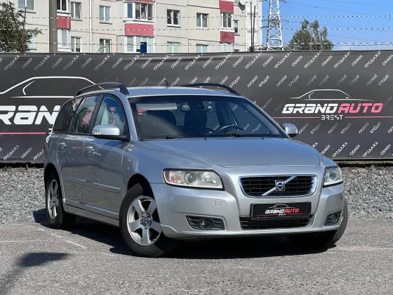 Продажа Volvo V50 I Рестайлинг, 2008г., Брест Брест