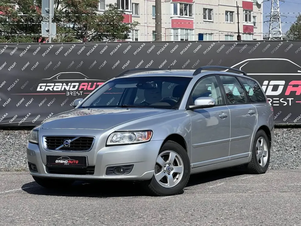 Продажа Volvo V50 I Рестайлинг, 2008г., Брест Брест - изображение 2