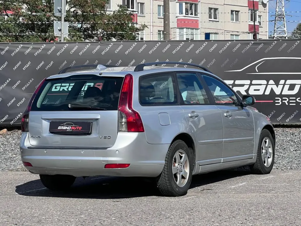 Продажа Volvo V50 I Рестайлинг, 2008г., Брест Брест - изображение 4