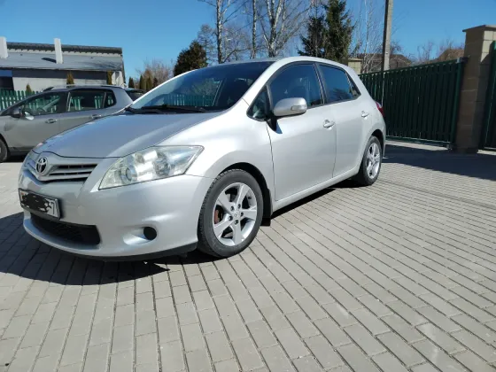 Продажа Toyota Auris I Рестайлинг, 2010г., Минск Минск
