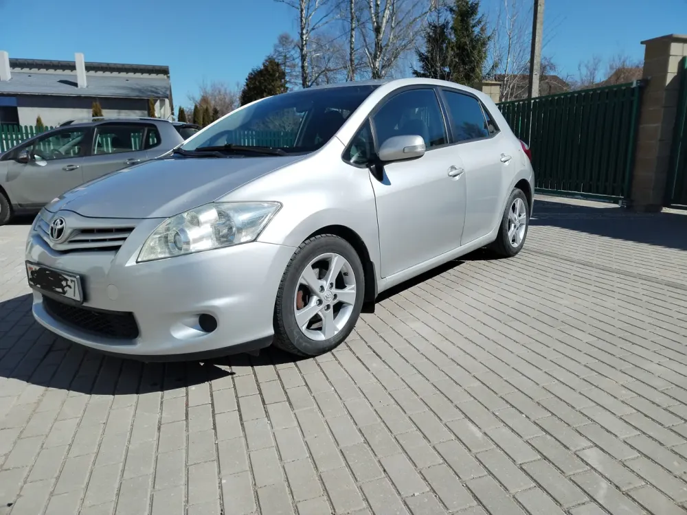 Продажа Toyota Auris I Рестайлинг, 2010г., Минск Минск - изображение 3