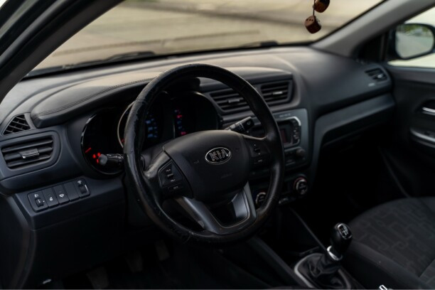 Продажа Kia Rio III, 2013 г. в Минске Минск - изображение 7