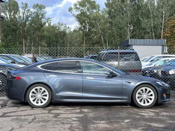 Продажа Tesla Model S I Рестайлинг, 2017г., Кобрин Кобрин