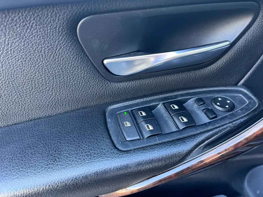 Продажа BMW 3 series VI (F3x), 2014г., Кобрин Кобрин - изображение 15