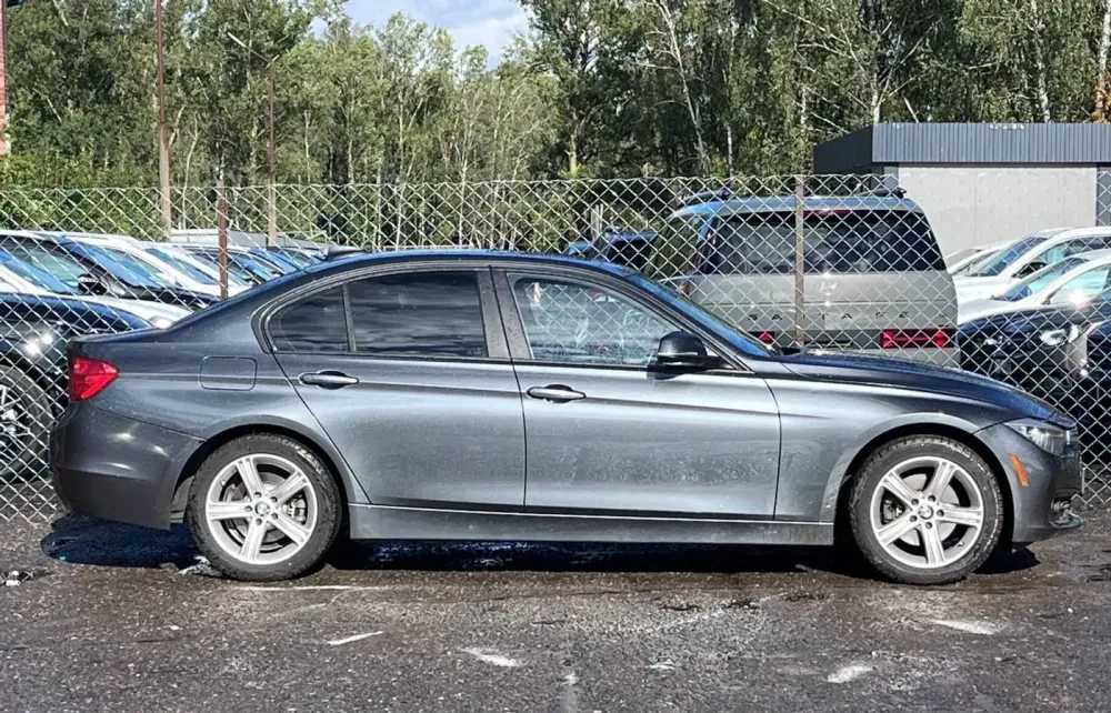 Продажа BMW 3 series VI (F3x), 2014г., Кобрин Кобрин - изображение 6