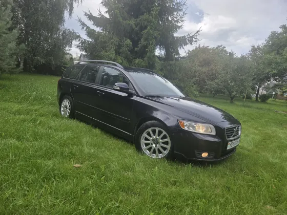 Продажа Volvo V50 I Рестайлинг, 2010г., Белоозёрск Минск