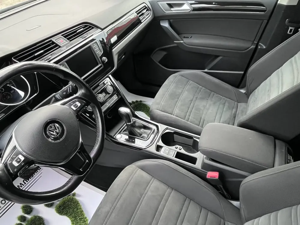Продажа Volkswagen Touran II, 2016г., Кобрин Кобрин - изображение 11