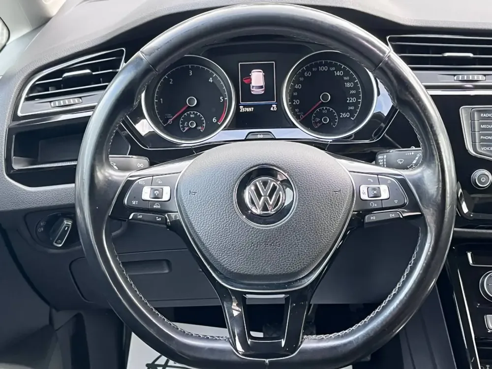Продажа Volkswagen Touran II, 2016г., Кобрин Кобрин - изображение 13