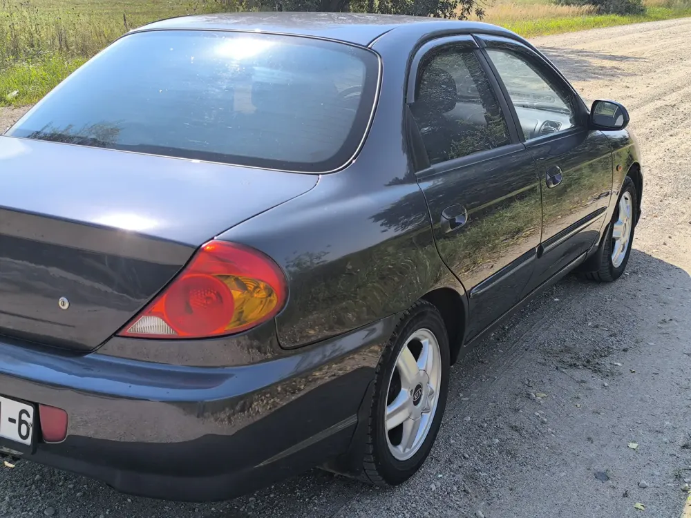 Продажа Kia Shuma II, 2001г., Могилёв Могилев - изображение 3