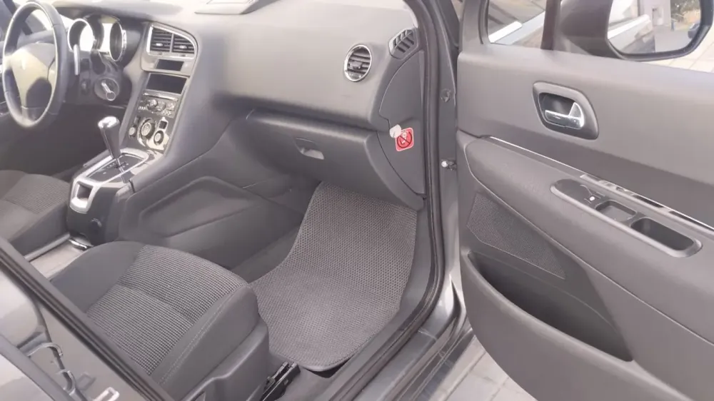 Продажа Peugeot 5008 I, 2010г., Лида Лида - изображение 6