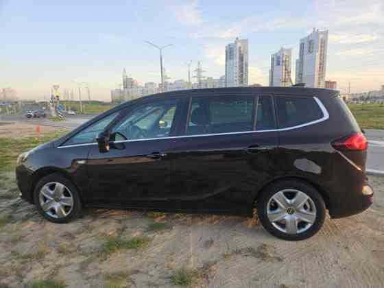 Продажа Opel Zafira C · Рестайлинг, 7 мест, 2017 г. в Гродно Гродно