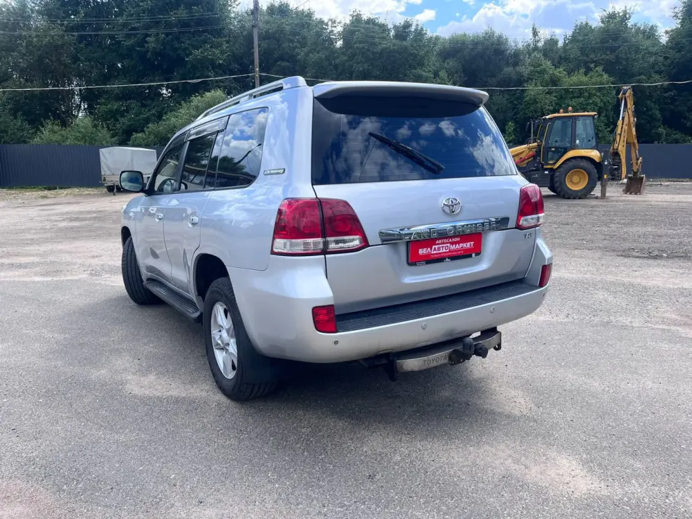 Продажа Toyota Land Cruiser 200 Series, 2011г., Витебск Витебск - изображение 7