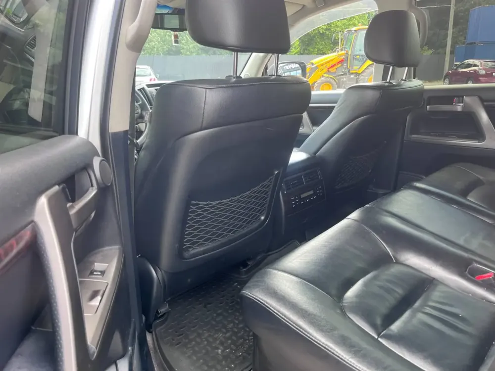 Продажа Toyota Land Cruiser 200 Series, 2011г., Витебск Витебск - изображение 10