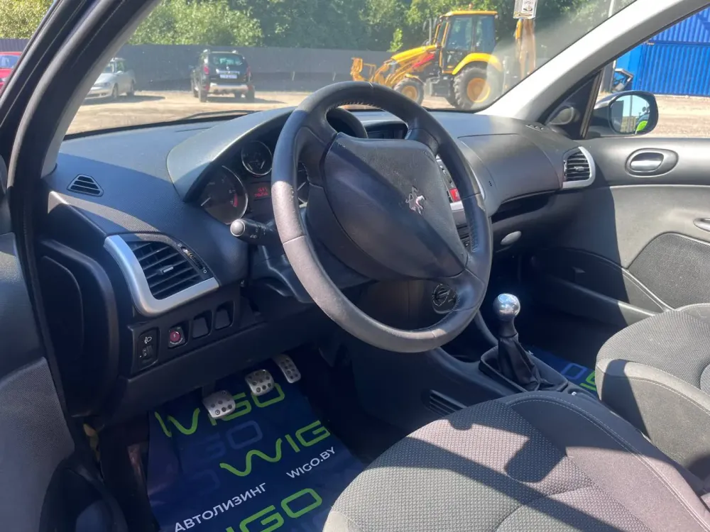 Продажа Peugeot 206 I, 2010г., Витебск Витебск - изображение 9