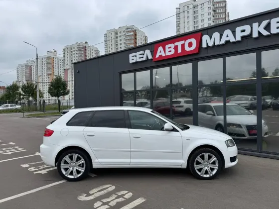 Продажа Audi A3 II (8P) Рестайлинг 2, 2009г., Минск Минск