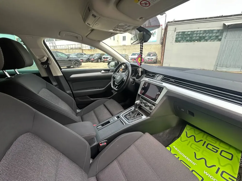 Продажа Volkswagen Passat B8, 2018г., Мозырь Мозырь - изображение 14