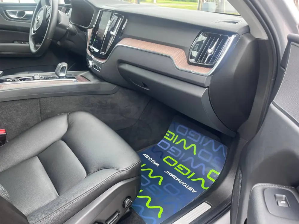 Продажа Volvo XC60 II, 2021г., Витебск Витебск - изображение 12