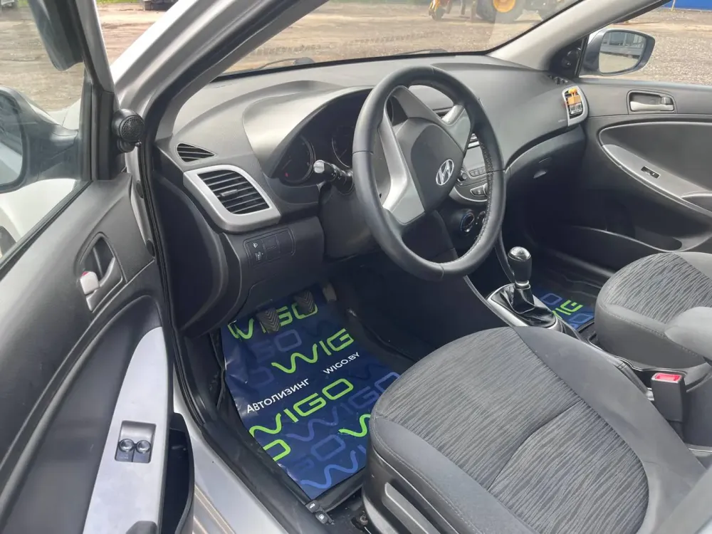 Продажа Hyundai Solaris I Рестайлинг, 2015г., Витебск Витебск - изображение 9