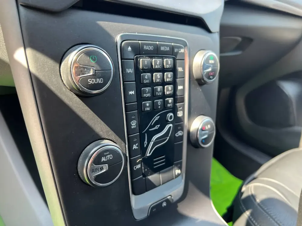 Продажа Volvo V40 II, 2013г., Бобруйск Бобруйск - изображение 14