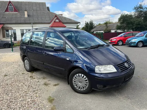 Продажа Volkswagen Sharan I Рестайлинг, 2001г., Слуцк Слуцк