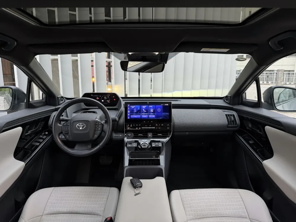 Продажа Toyota bZ4X I, 2022г., Минск Минск - изображение 15