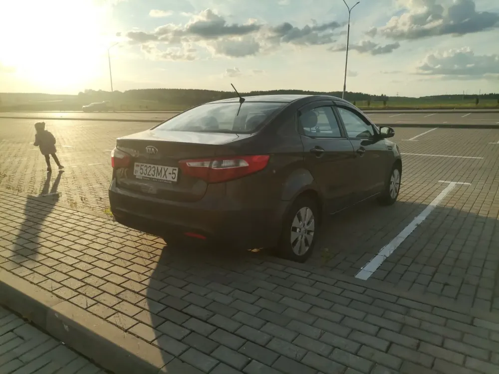 Продажа Kia Rio III Рестайлинг, 2015г., Смолевичи Смолевичи - изображение 2