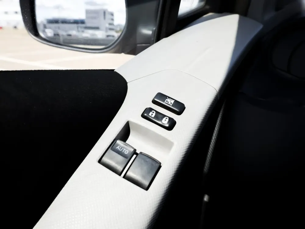 Продажа Toyota Yaris II Рестайлинг, 2010г., Минск Минск - изображение 12