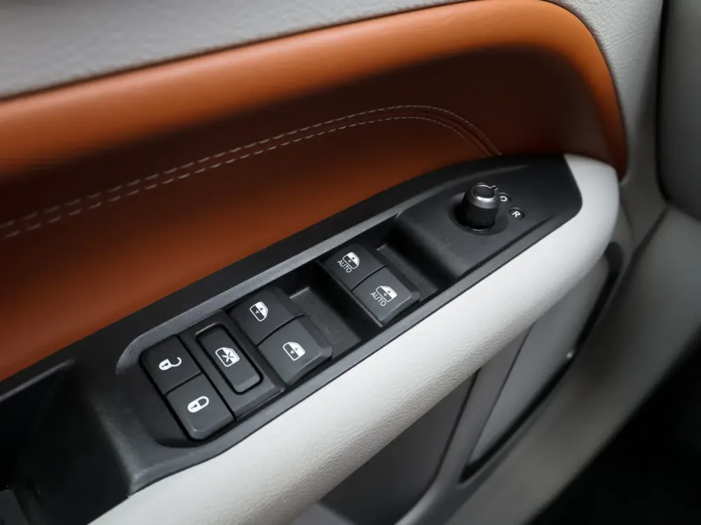 Продажа Jeep Compass II Рестайлинг, 2022г., Минск Минск - изображение 12