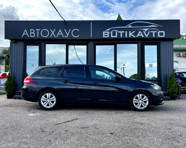 Продажа Peugeot 308 T9 · Рестайлинг, 2017 г. в Гродно Гродно - изображение 2