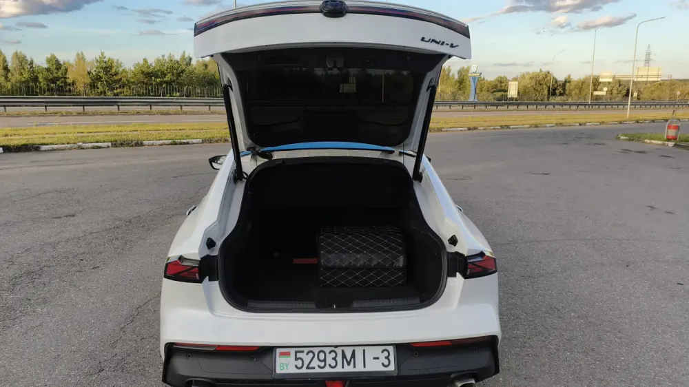 Продажа Changan UNI-V I, 2023г., Жлобин Жлобин - изображение 12